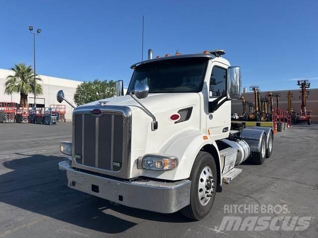 Peterbilt 567 وحدات الجر