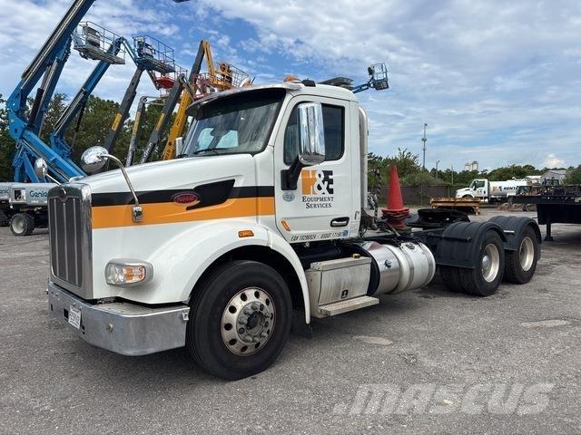 Peterbilt 567 وحدات الجر