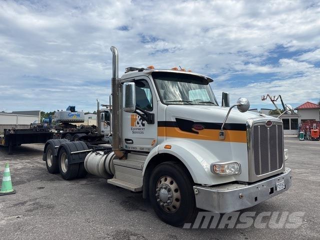 Peterbilt 567 وحدات الجر
