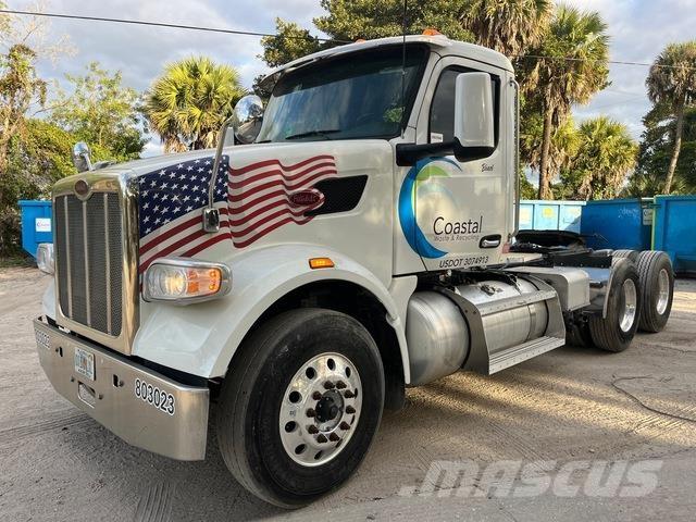 Peterbilt 567 وحدات الجر