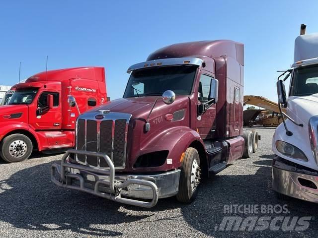 Peterbilt 579 وحدات الجر