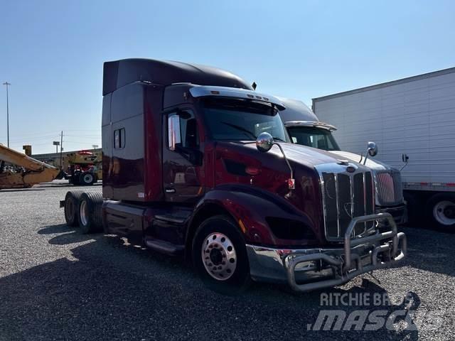 Peterbilt 579 وحدات الجر