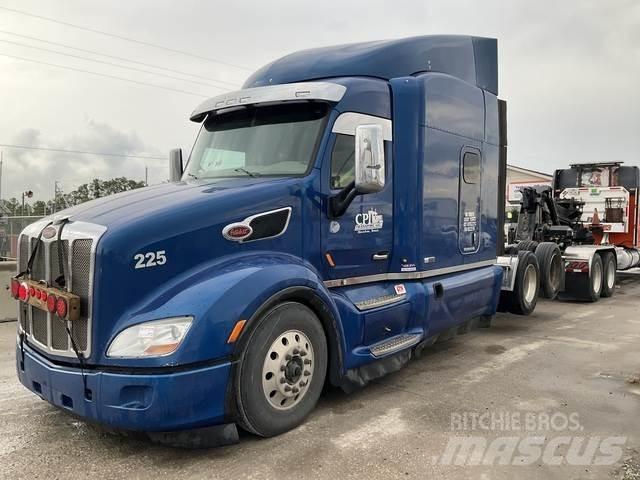 Peterbilt 579 وحدات الجر