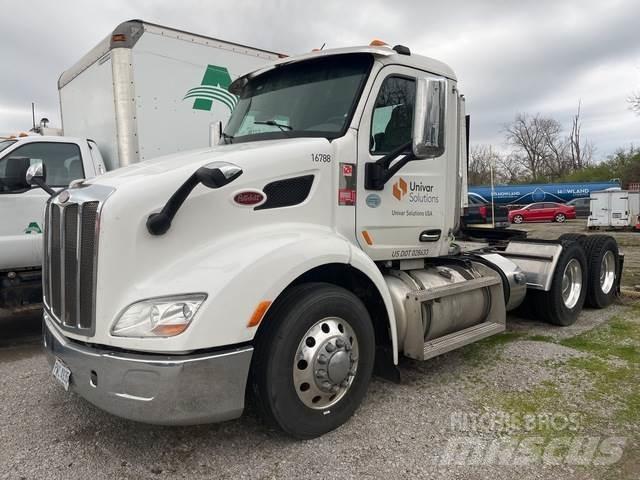 Peterbilt 579 وحدات الجر