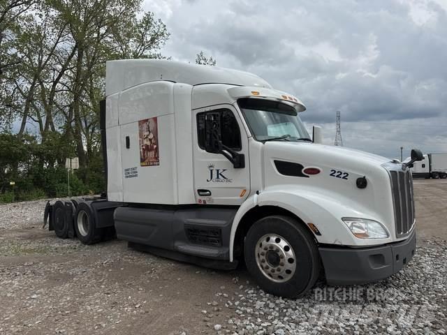 Peterbilt 579 وحدات الجر