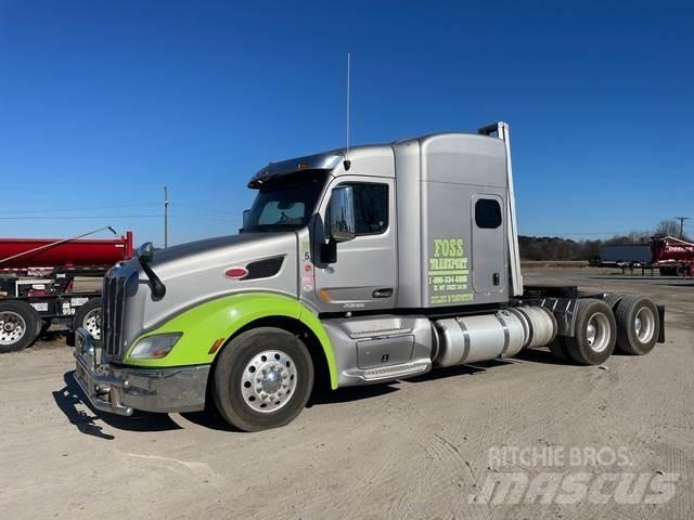Peterbilt 579 وحدات الجر