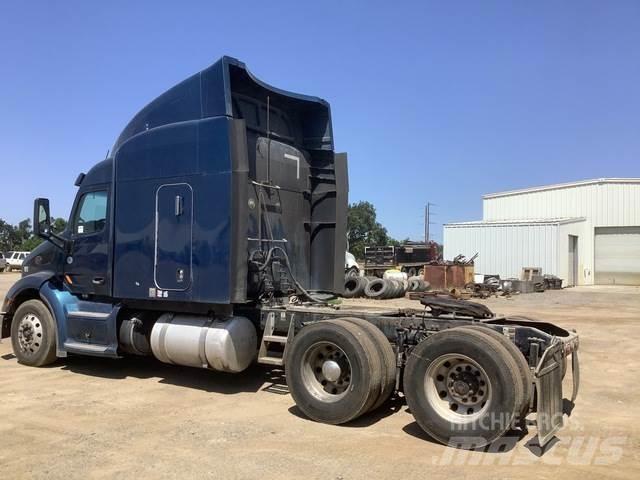 Peterbilt 579 وحدات الجر