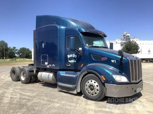 Peterbilt 579 وحدات الجر
