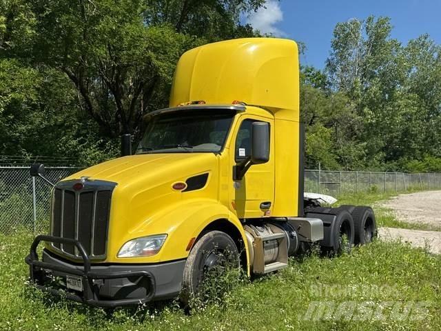 Peterbilt 579 وحدات الجر