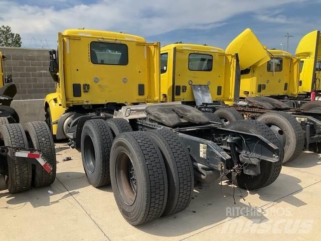 Peterbilt 579 وحدات الجر