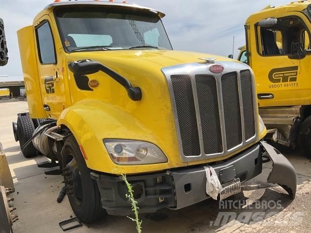 Peterbilt 579 وحدات الجر