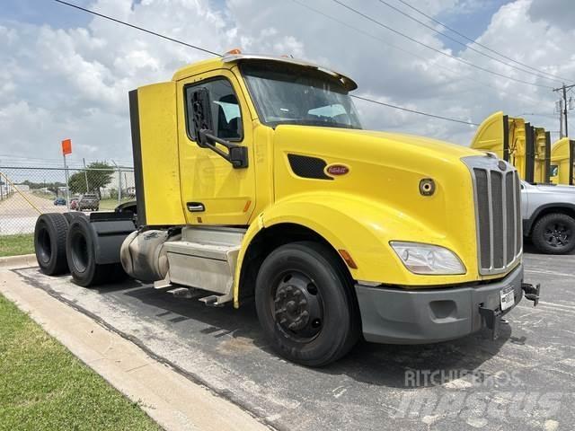 Peterbilt 579 وحدات الجر
