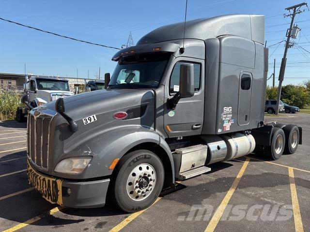 Peterbilt 579 وحدات الجر