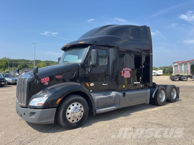 Peterbilt 579 وحدات الجر