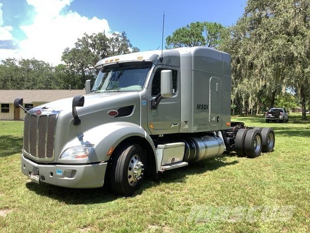 Peterbilt 579 وحدات الجر