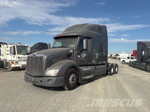 Peterbilt 579 وحدات الجر