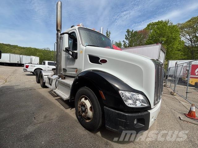 Peterbilt 579 وحدات الجر