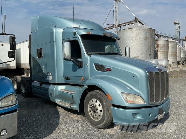 Peterbilt 579 وحدات الجر