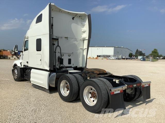 Peterbilt 579 وحدات الجر
