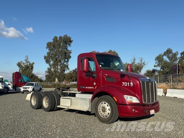 Peterbilt 579 وحدات الجر