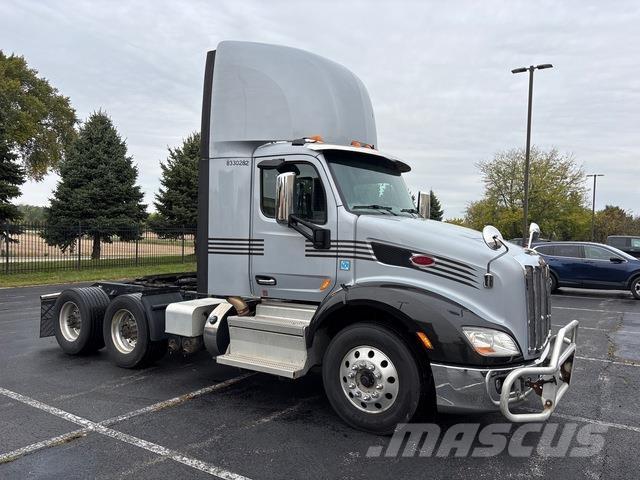 Peterbilt 579 وحدات الجر