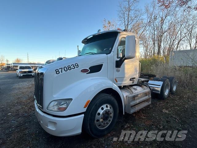 Peterbilt 579 وحدات الجر