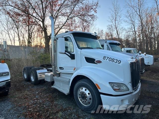 Peterbilt 579 وحدات الجر