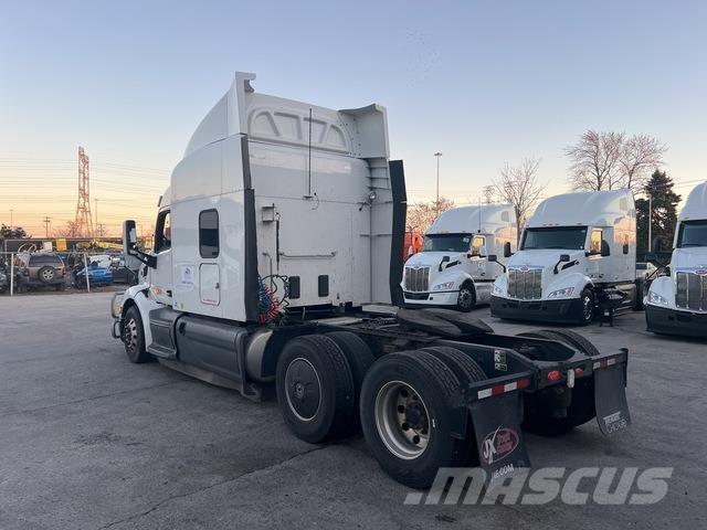 Peterbilt 579 وحدات الجر