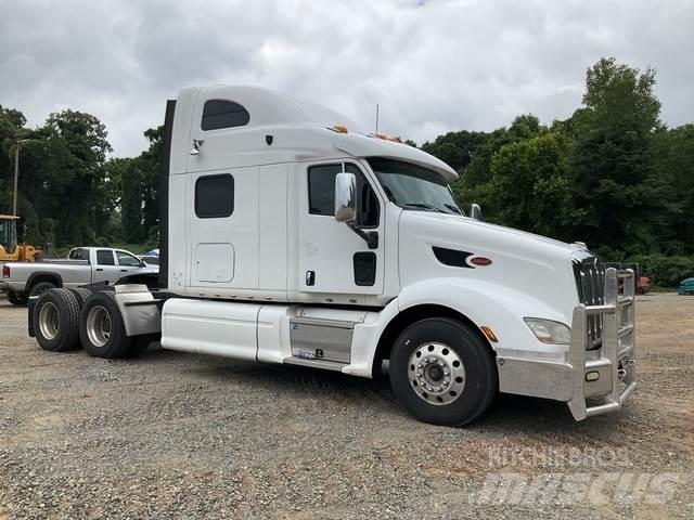 Peterbilt 587 وحدات الجر
