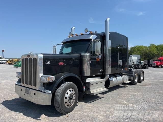 Peterbilt 589 وحدات الجر