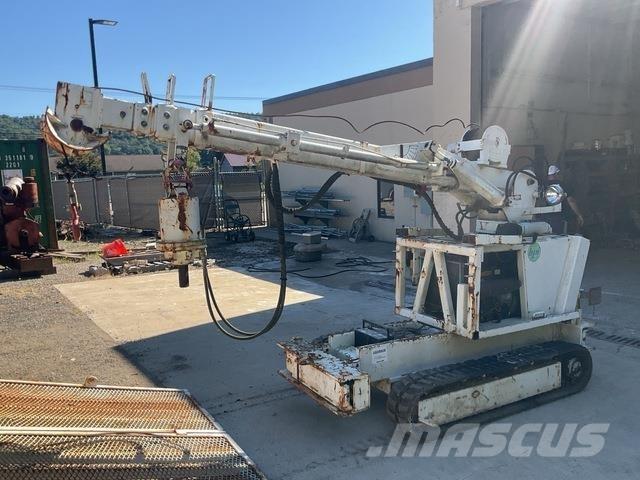 Pitman 4000T شاحنات المعدات  المحمولة لحفر الآبار