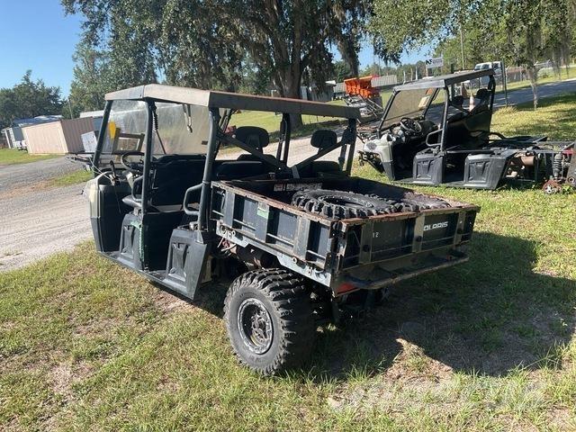 Polaris Crew ماكينات منفعة عامة