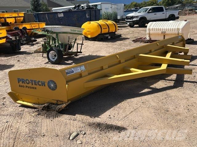  Pro-Tech LP18L حراثات ونصول الجليد