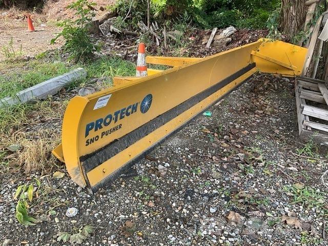  ProTech LP18L حراثات ونصول الجليد