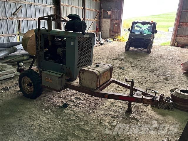  Pumping Unit مضخات المياه