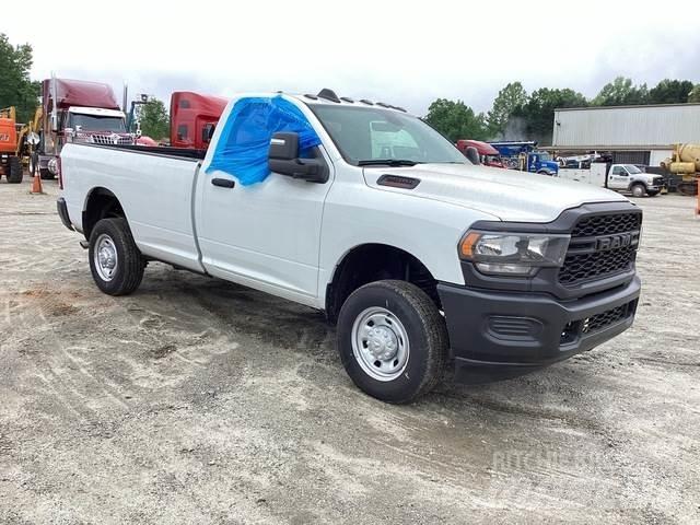 RAM 2500 أخرى