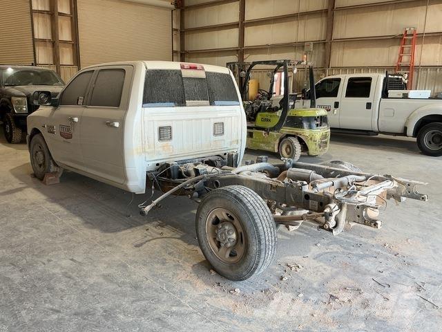 RAM 2500 كابينة والداخلية