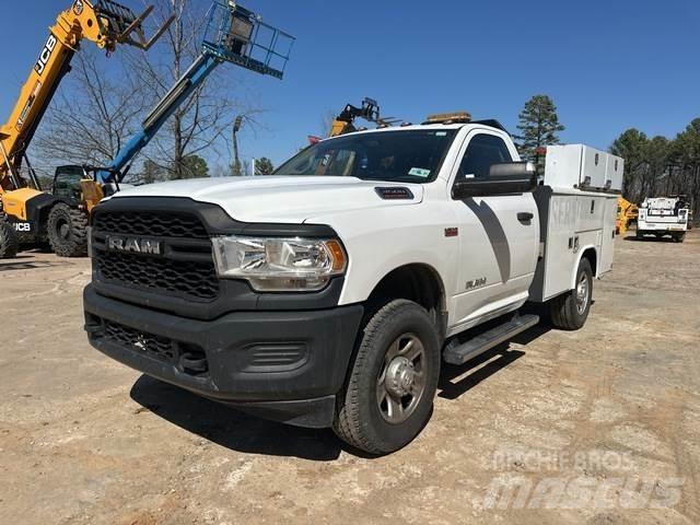 RAM 3500 شاحنات خفيفة/مفصلية الجوانب