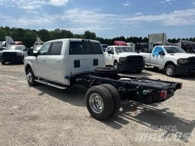 RAM 3500 كابينة والداخلية