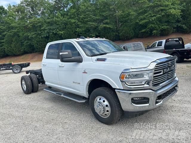 RAM 3500 كابينة والداخلية