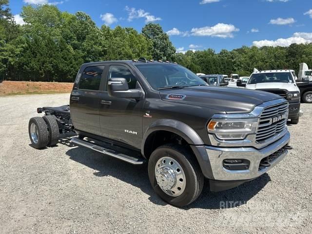 RAM 4500 كابينة والداخلية