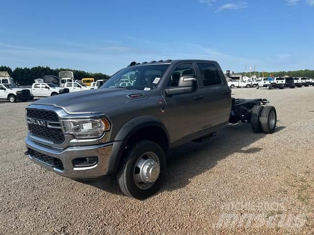 RAM 4500 كابينة والداخلية