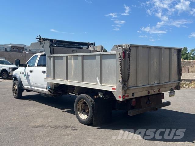 RAM 4500 شاحنات قلابة