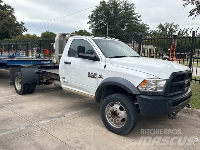 RAM 5500 وحدات الجر