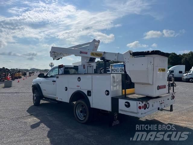 RAM 5500 المنصات الهوائية المثبتة على شاحنة