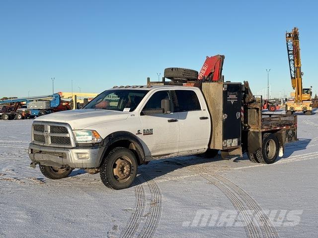 RAM 5500 شاحنات أخرى