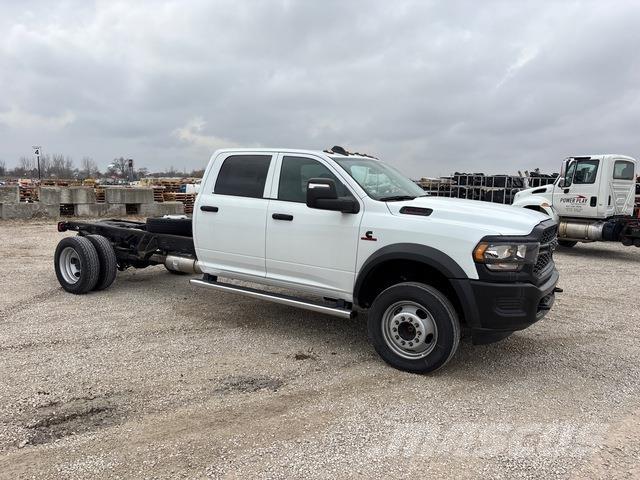 RAM 5500 كابينة والداخلية