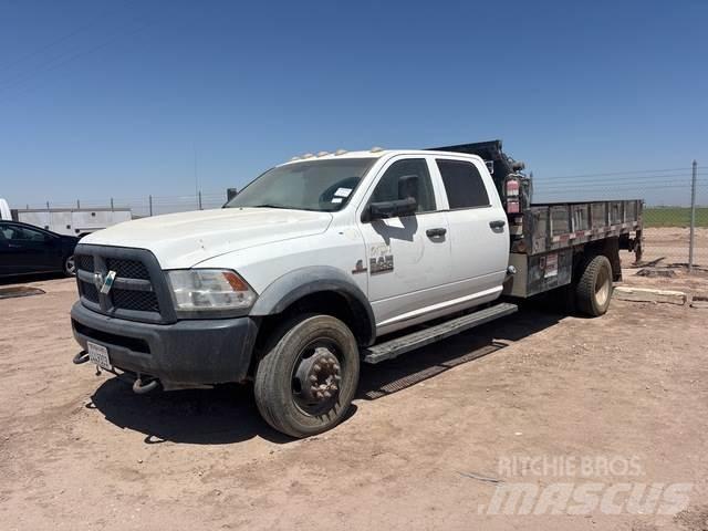 RAM 5500HD شاحنات مسطحة/مفصلية الجوانب