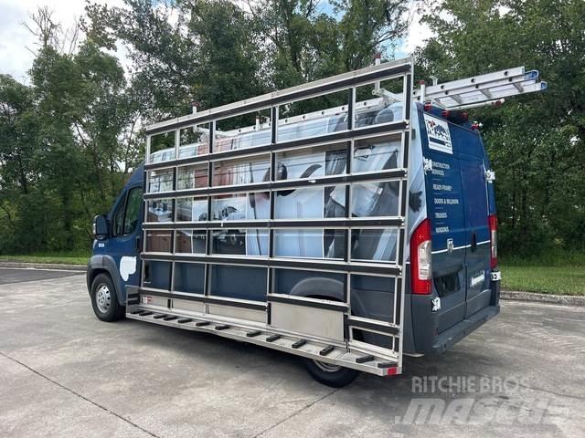 RAM Promaster شاحنة مقفلة