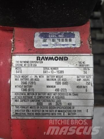 Raymond 8410 شاحنة يدوية بمنصة نقالة